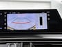 Peugeot 5008 SUV Allure Hybrid 145pk Automaat | 7 Zitplaatsen | Navigatie | 360° Camera | Adaptieve Cruise Control | Climate Control | Parkeersensoren v+a | Stuurverwarming | Armsteun | Led koplampen | Keyless | Draadloze Apple Carplay / Android Auto | Automatisch dimlicht | Regensensor | Donker getint glas | 19" Lichtmetalen velgen |