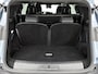 Peugeot 5008 SUV Allure Hybrid 145pk Automaat | 7 Zitplaatsen | Navigatie | 360° Camera | Adaptieve Cruise Control | Climate Control | Parkeersensoren v+a | Stuurverwarming | Armsteun | Led koplampen | Keyless | Draadloze Apple Carplay / Android Auto | Automatisch dimlicht | Regensensor | Donker getint glas | 19" Lichtmetalen velgen |