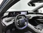 Peugeot 5008 SUV Allure Hybrid 145pk Automaat | 7 Zitplaatsen | Navigatie | 360° Camera | Adaptieve Cruise Control | Climate Control | Parkeersensoren v+a | Stuurverwarming | Armsteun | Led koplampen | Keyless | Draadloze Apple Carplay / Android Auto | Automatisch dimlicht | Regensensor | Donker getint glas | 19" Lichtmetalen velgen |