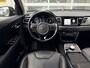 Kia Niro EV e-Niro ExecutiveLine 64 kWh / SOH % / Stoelverwarming Voor + Achter / Stuurverwarming / Stoelverkoeling / Memory Seat / Navigatie / Achteruitrijcamera / Parkeersensoren Voor + Achter /