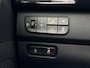 Kia Niro EV e-Niro ExecutiveLine 64 kWh / SOH % / Stoelverwarming Voor + Achter / Stuurverwarming / Stoelverkoeling / Memory Seat / Navigatie / Achteruitrijcamera / Parkeersensoren Voor + Achter /