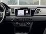 Kia Niro EV e-Niro ExecutiveLine 64 kWh / SOH % / Stoelverwarming Voor + Achter / Stuurverwarming / Stoelverkoeling / Memory Seat / Navigatie / Achteruitrijcamera / Parkeersensoren Voor + Achter /