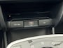 Kia Niro EV e-Niro ExecutiveLine 64 kWh / SOH % / Stoelverwarming Voor + Achter / Stuurverwarming / Stoelverkoeling / Memory Seat / Navigatie / Achteruitrijcamera / Parkeersensoren Voor + Achter /