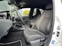 Toyota Corolla 1.8 Hybrid Style Plus | Dodehoekherkenning, 17 inch, Stoel + Stuurverwarming, Parkeersensoren