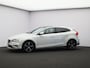Volvo V40 T3 Automaat Polar+ Sport R-Design / Trekhaak / Adapt. cruise / Standkachel / Elektr. bed. stoelen / BLIS / Stoel+stuurwielverwarming