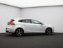 Volvo V40 T3 Automaat Polar+ Sport R-Design / Trekhaak / Adapt. cruise / Standkachel / Elektr. bed. stoelen / BLIS / Stoel+stuurwielverwarming
