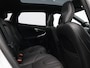 Volvo V40 T3 Automaat Polar+ Sport R-Design / Trekhaak / Adapt. cruise / Standkachel / Elektr. bed. stoelen / BLIS / Stoel+stuurwielverwarming