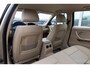 BMW 3-Serie 325i Business Line | 91.000KM | Automaat | PDC | Navi | 18" Style 162