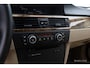 BMW 3-Serie 325i Business Line | 91.000KM | Automaat | PDC | Navi | 18" Style 162