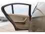BMW 3-Serie 325i Business Line | 91.000KM | Automaat | PDC | Navi | 18" Style 162