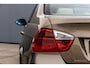 BMW 3-Serie 325i Business Line | 91.000KM | Automaat | PDC | Navi | 18" Style 162