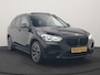 BMW X1 xDrive25e Sportline PHEV 221pk Dealer O.H | Trekhaak Afn. | Panodak | Camera | Head Up | Sportstoelen & Stuur Verwarmd | Cruise Control | Sfeerverlichting | Navigatie | Virtual | DAB | 19"L.M | Plug In Hybrid |