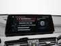 BMW X1 xDrive25e Sportline PHEV 221pk Dealer O.H | Trekhaak Afn. | Panodak | Camera | Head Up | Sportstoelen & Stuur Verwarmd | Cruise Control | Sfeerverlichting | Navigatie | Virtual | DAB | 19"L.M | Plug In Hybrid |