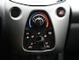 Toyota Aygo 1.0 VVT-i x-play | NL Auto | Dealer Onderhouden | Achteruitrijcamera |
