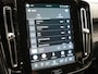 Volvo XC40 Single Motor Long Range Plus 82 kWh 252pk Dealer O.H | Trekhaak Af Fabriek | Camera | Adaptive Cruise | Sportstoelen Verwarmd | Pilot Assist | Google Assistant & Maps | BLIS | Keyless | Virtual | Navigatie | DAB | 19"L.M |