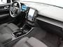Volvo XC40 Single Motor Long Range Plus 82 kWh 252pk Dealer O.H | Trekhaak Af Fabriek | Camera | Adaptive Cruise | Sportstoelen Verwarmd | Pilot Assist | Google Assistant & Maps | BLIS | Keyless | Virtual | Navigatie | DAB | 19"L.M |