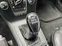 Volvo V40 2.0 T2 Nordic+ // LEDER // NAVI // CRUISE // CLIMA // PDC // TREKHAAK!!