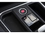 SEAT Leon Sportstourer 1.5 TSI e-Hybrid Style Business Intense 204PK / 150kW DSG, LED Matrix koplampen, achteruitrijcamera (Rear View), Technology Pack (keyless entry, verwarmbare voorstoelen, draadloze telefoonlader, elektrische achterklep met sensorsturing), elektrisch verstel- en verwarmbare buitenspiegels, adaptieve cruise control (ACC), parkeersensoren voor en achter (PDC), verwarmbaar multifunctioneel lederen stuurwiel, 17" 'Dynamic' LMV, virtual cockpit, Apple Carplay & Android Auto etc.