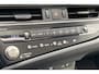 Lexus ES 300h F Sport Line / Schuif- Kanteldak / Elektrische Stoelen / HUD / Stoel- en Stuurverwarming / Mark Levison Audio