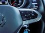 Volkswagen Tiguan 1.5 TSI Life Business | Adaptieve Cruise Control | Stoelverwarming | Apple Carplay | Android Auto | Navigatie | Lichtmetalen Velgen | Parkeersensoren Voor & Achter | Climate Control |