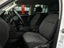 Volkswagen Tiguan 1.5 TSI Life Business | Adaptieve Cruise Control | Stoelverwarming | Apple Carplay | Android Auto | Navigatie | Lichtmetalen Velgen | Parkeersensoren Voor & Achter | Climate Control |