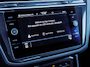 Volkswagen Tiguan 1.5 TSI Life Business | Adaptieve Cruise Control | Stoelverwarming | Apple Carplay | Android Auto | Navigatie | Lichtmetalen Velgen | Parkeersensoren Voor & Achter | Climate Control |