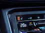 Volkswagen Tiguan 1.5 TSI Life Business | Adaptieve Cruise Control | Stoelverwarming | Apple Carplay | Android Auto | Navigatie | Lichtmetalen Velgen | Parkeersensoren Voor & Achter | Climate Control |
