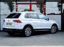 Volkswagen Tiguan 1.5 TSI Life Business | Adaptieve Cruise Control | Stoelverwarming | Apple Carplay | Android Auto | Navigatie | Lichtmetalen Velgen | Parkeersensoren Voor & Achter | Climate Control |