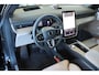 Volvo EX90 Twin Motor Performance Ultra 7p. 111 kWh | 97% SOH | Luchtvering | Bowers & Wilkins Premium Audio | Semi Electrische Wegklapbare Trekhaak | Pilot Pack | Stoelverwarming | Cardamom bekleding | 360° Parkeercamera | Google Infotainment