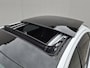 Hyundai Ioniq 6 First Edition AWD 77.4 kWh / 100% SOH / 8 jaar Batterijgarantie / Dealer onderhouden / Fabrieksgarantie tot 02-2028 / CCS snelladen / warmtepomp / Stuur- Stoel & Achterbank verwarming / Glazen schuif- en kanteldak / WLTP bereik 519 km bereik stad 658 km / Head Up Display / Rondomzicht camera /