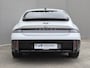 Hyundai Ioniq 6 First Edition AWD 77.4 kWh / 100% SOH / 8 jaar Batterijgarantie / Dealer onderhouden / Fabrieksgarantie tot 02-2028 / CCS snelladen / warmtepomp / Stuur- Stoel & Achterbank verwarming / Glazen schuif- en kanteldak / WLTP bereik 519 km bereik stad 658 km / Head Up Display / Rondomzicht camera /