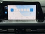 Volkswagen Golf 1.0 eTSI Life | stoelverwarming | stuurverwarming | applecarplay/android auto | 18 inch velgen |