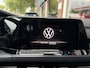 Volkswagen Golf 1.0 eTSI Life | stoelverwarming | stuurverwarming | applecarplay/android auto | 18 inch velgen |