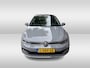 Volkswagen Golf 1.0 eTSI Life | stoelverwarming | stuurverwarming | applecarplay/android auto | 18 inch velgen |
