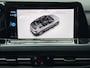 Volkswagen Golf 1.0 eTSI Life | stoelverwarming | stuurverwarming | applecarplay/android auto | 18 inch velgen |