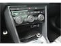 Volkswagen T-Roc 2.0 TSI 4Motion / 3 X R-LINE / PANO / VIRTUAL / CAMERA / ACC / LANE ASSIST / TREKHAAK / 19"