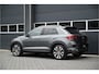 Volkswagen T-Roc 2.0 TSI 4Motion / 3 X R-LINE / PANO / VIRTUAL / CAMERA / ACC / LANE ASSIST / TREKHAAK / 19"