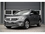 Volkswagen T-Roc 2.0 TSI 4Motion / 3 X R-LINE / PANO / VIRTUAL / CAMERA / ACC / LANE ASSIST / TREKHAAK / 19"