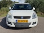 Suzuki Swift 1.3 Shogun / Nieuwe APK bij aflevering / NL Auto / Elektrische ramen / Koude Airco / Radio-CD Speler / LM velgen