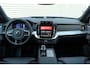 Volvo XC90 2.0 T8 Plug-in hybrid AWD Ultra Dark Exec. Ed. | Luchtvering | Bowers & Wilkins | Massagefunctie Voorstoelen | Nappa Leder Met Ventilatie | Power Seats Met Memory | 22-Inch Lichtmetalen Velgen | Volvo Guard Alarm | Extra Getint Glas | Charcoal Hemelbekleding | Gelamineerde Zijruiten Rondom | Adaptieve Cruise Control | Pilot Assist | BLIS Dodehoekdetectie | Google | Panoramisch Schuif-/Kanteldak | Keyless | Elektrische Achterklep |