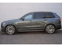 Volvo XC90 2.0 T8 Plug-in hybrid AWD Ultra Dark Exec. Ed. | Luchtvering | Bowers & Wilkins | Massagefunctie Voorstoelen | Nappa Leder Met Ventilatie | Power Seats Met Memory | 22-Inch Lichtmetalen Velgen | Volvo Guard Alarm | Extra Getint Glas | Charcoal Hemelbekleding | Gelamineerde Zijruiten Rondom | Adaptieve Cruise Control | Pilot Assist | BLIS Dodehoekdetectie | Google | Panoramisch Schuif-/Kanteldak | Keyless | Elektrische Achterklep |