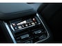 Volvo XC90 2.0 T8 Plug-in hybrid AWD Ultra Dark Exec. Ed. | Luchtvering | Bowers & Wilkins | Massagefunctie Voorstoelen | Nappa Leder Met Ventilatie | Power Seats Met Memory | 22-Inch Lichtmetalen Velgen | Volvo Guard Alarm | Extra Getint Glas | Charcoal Hemelbekleding | Gelamineerde Zijruiten Rondom | Adaptieve Cruise Control | Pilot Assist | BLIS Dodehoekdetectie | Google | Panoramisch Schuif-/Kanteldak | Keyless | Elektrische Achterklep |