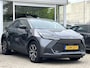 Toyota C-HR / C-HR+ 2.0 Plug-in Hybrid 220 First Edition l 360 camera l elektrische achterklep l stoel / stuur-verwarming l nette en complete auto!
