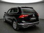 Volkswagen Tiguan 1.4 TSI eHybrid 245pk DSG Life / Trekhaak / Virtual Cockpit / Navigatie / App-Connect / Stuur & Stoelverwarming / 17" LMV **