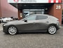 Mazda 3 2.0 e-SkyActiv-G M Hybrid 122 Luxury // FULL LED // NAVI + CARPLAY // 360 CAMERA // MEMORY SEAT // BOSE AUDIO // ADAPTIVE CRUISE // LEDER // HUD