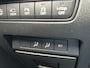 Mazda 3 2.0 e-SkyActiv-G M Hybrid 122 Luxury // FULL LED // NAVI + CARPLAY // 360 CAMERA // MEMORY SEAT // BOSE AUDIO // ADAPTIVE CRUISE // LEDER // HUD