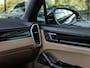 Porsche Cayenne Coupé 3.0 E-Hybrid Platinum Edition | SPORTDESIGN | SPORTCHRONO | PASM LUCHTVERING | PANORAMADAK | 18 WEG STOELEN | HEAD UP DISPLAY | SOFTCLOSE |