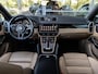 Porsche Cayenne Coupé 3.0 E-Hybrid Platinum Edition | SPORTDESIGN | SPORTCHRONO | PASM LUCHTVERING | PANORAMADAK | 18 WEG STOELEN | HEAD UP DISPLAY | SOFTCLOSE |