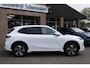 Geely E5 Max+ 68 kWh WIT-LEDER! 475KM-RIJBEREIK PANO MASSAGE SFEERVERLICHTING LEER STOELVENTILATIE/VERWARMING 360-CAMERA CARPLAY DAB NAVI 19"LMV ENZ!