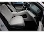 Geely E5 Max+ 68 kWh WIT-LEDER! 475KM-RIJBEREIK PANO MASSAGE SFEERVERLICHTING LEER STOELVENTILATIE/VERWARMING 360-CAMERA CARPLAY DAB NAVI 19"LMV ENZ!